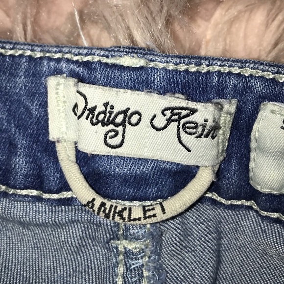 Jeans - Picture 4 of 4